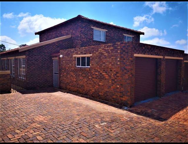 3 BEDROOM PROPERTY TO RENT IN WELTEVREDEN PARK